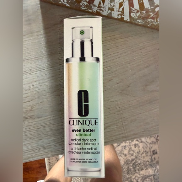 Clinique dark spot correcting